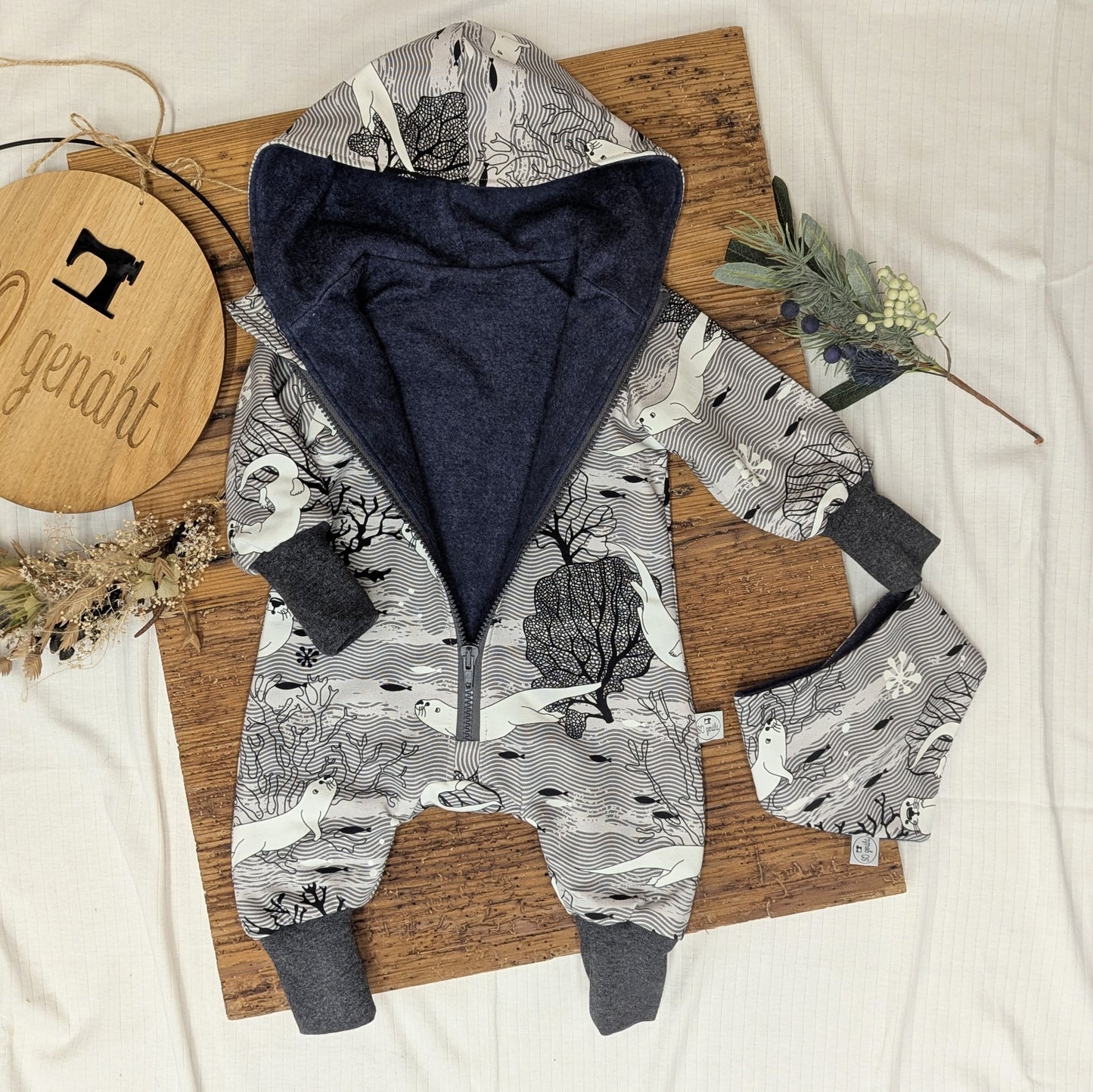 Indooroverall