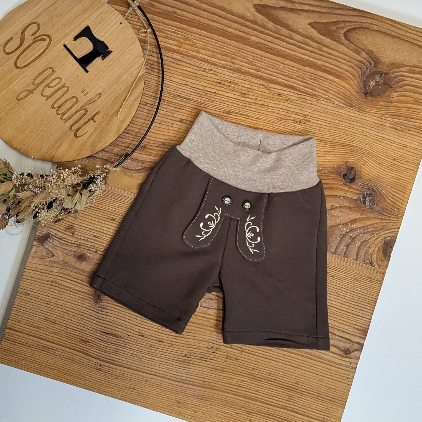 Kurze Lederhose Sweat